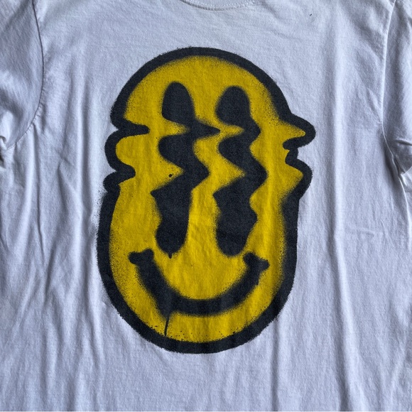 Fifth Sun Smiley T-Shirt - Picture 3 of 6